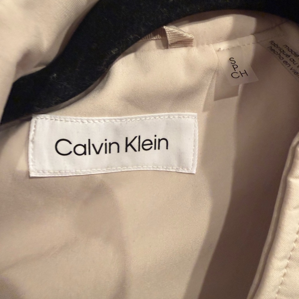 $150 Calvin Klein Lightweight Zip-Up Jacket Windbreaker Small - Picture 3 of 7